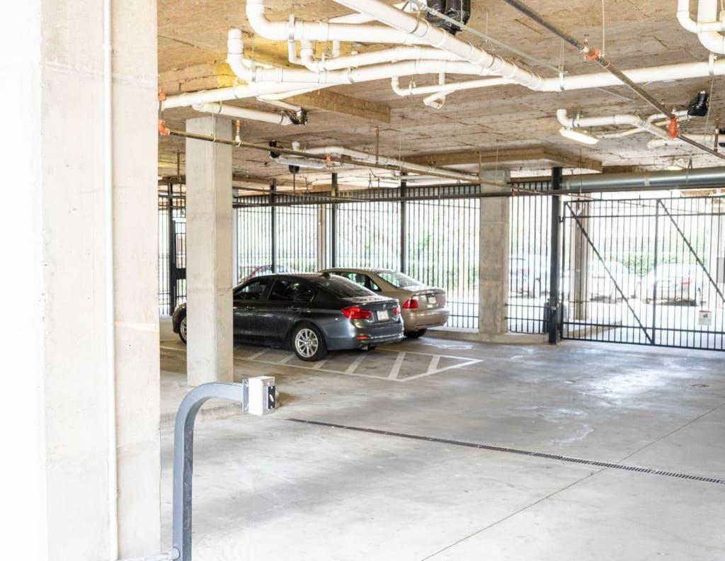 Urban 1Br In Uptown Area With Gym And Balcony Lägenhet Charlotte Exteriör bild
